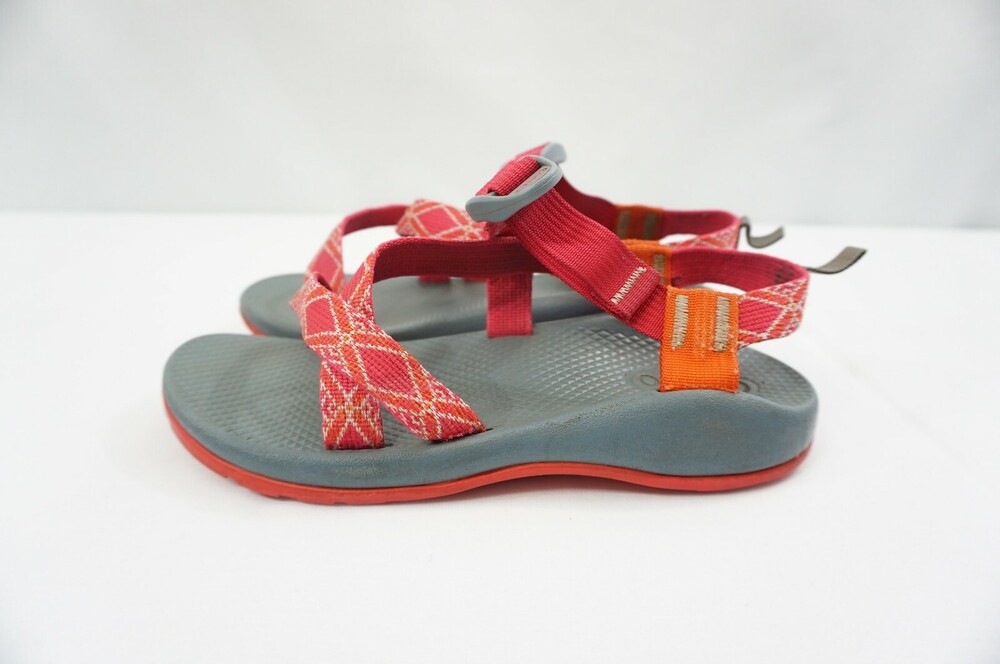 Chaco Z2 Yampa Sandals Grey/Coral Used Women 5 Chacos Strappy Hiking